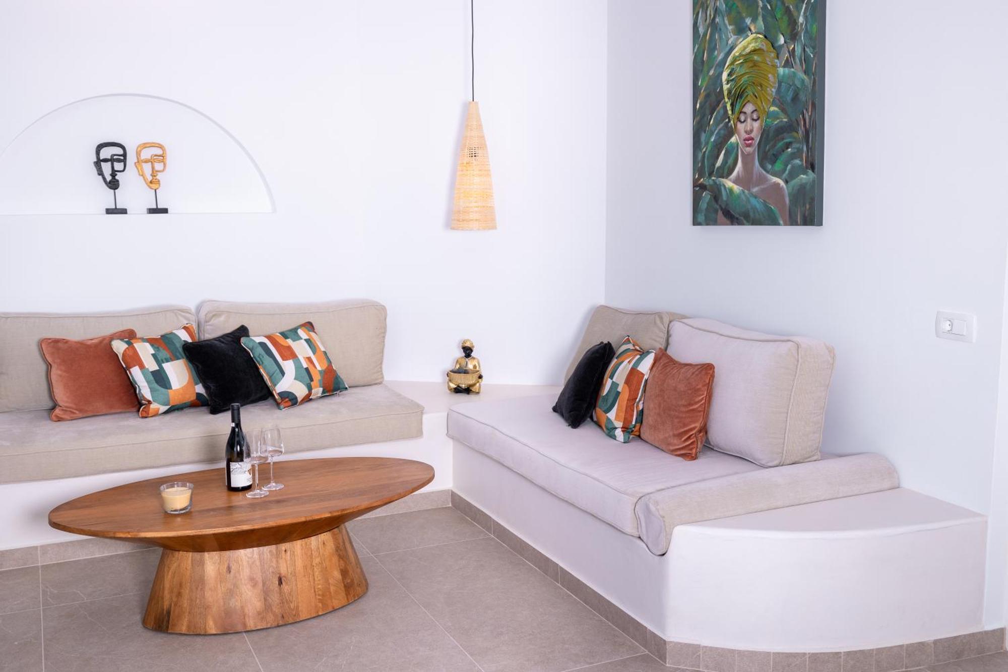 Sn Santorini Apartments Kamári Eksteriør billede