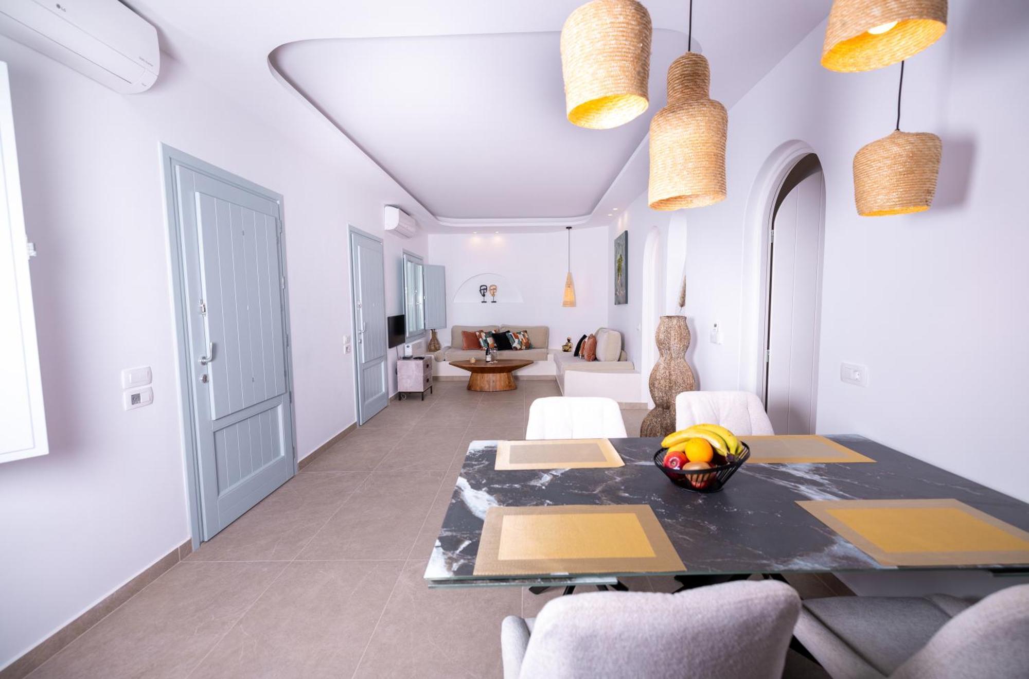 Sn Santorini Apartments Kamári Eksteriør billede