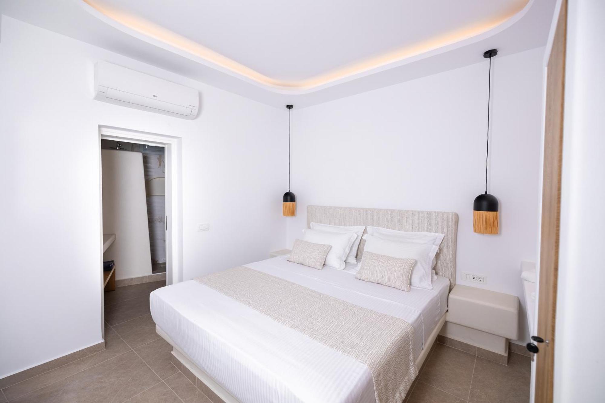 Sn Santorini Apartments Kamári Eksteriør billede