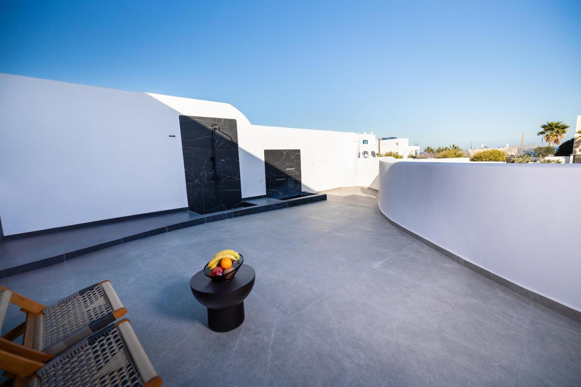 Sn Santorini Apartments Kamári Eksteriør billede