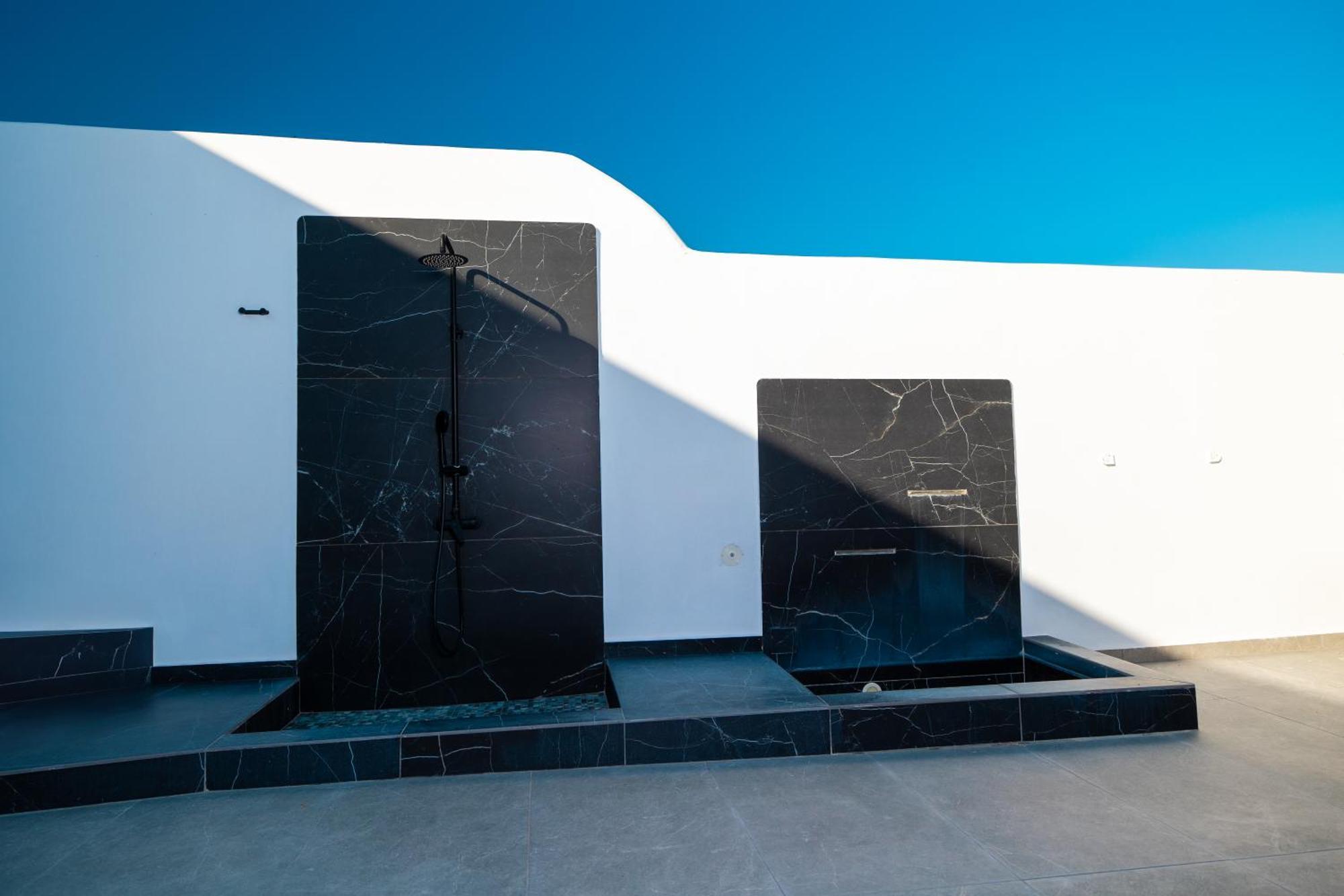 Sn Santorini Apartments Kamári Eksteriør billede