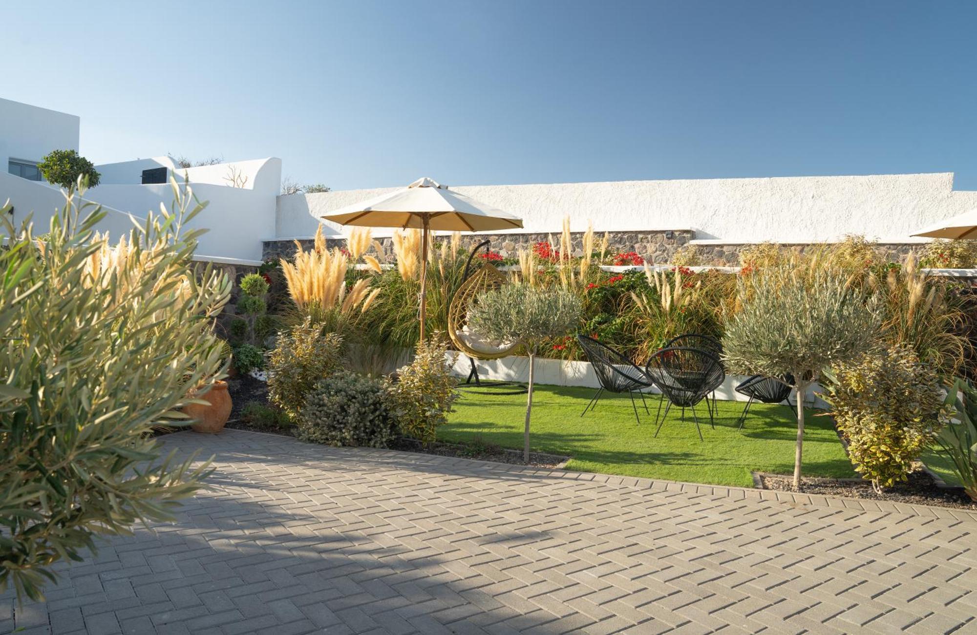 Sn Santorini Apartments Kamári Eksteriør billede